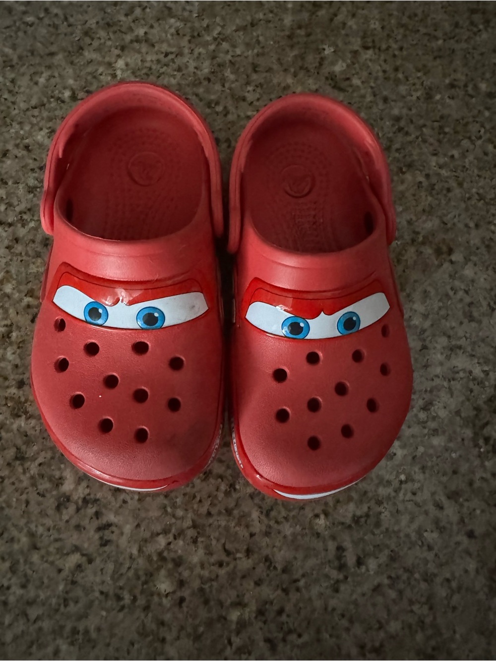 CROCS Kids Red Lightning McQueen Character Clogs